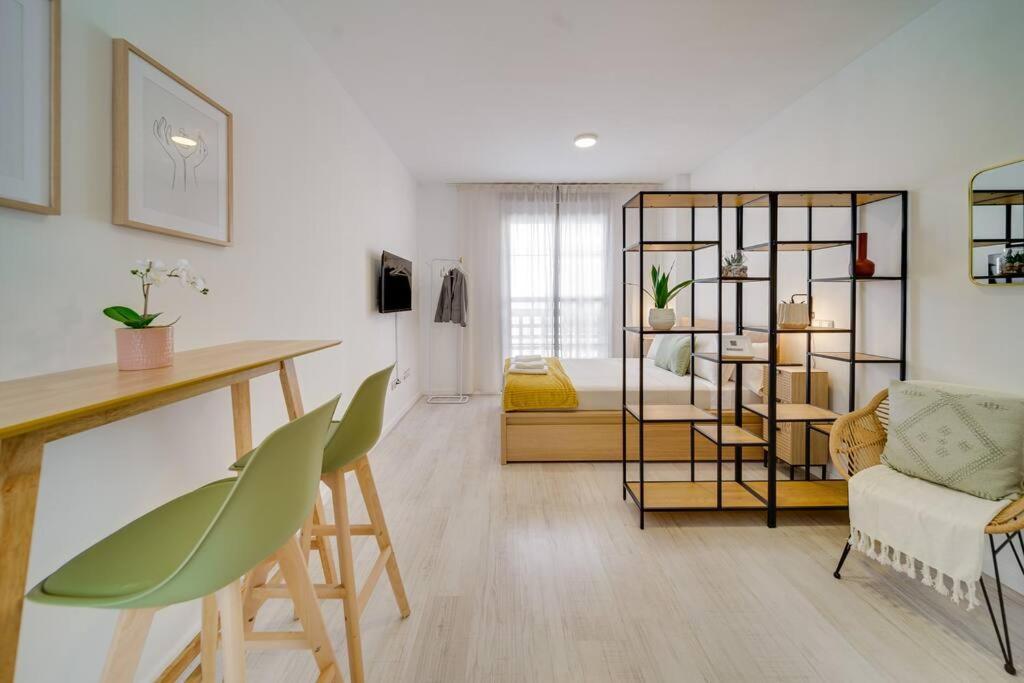 Sophisticated Studio In The Center Of Málaga Eksteriør billede