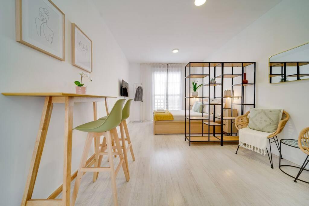 Sophisticated Studio In The Center Of Málaga Eksteriør billede