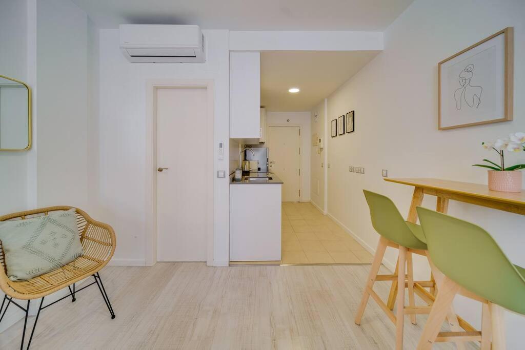 Sophisticated Studio In The Center Of Málaga Eksteriør billede